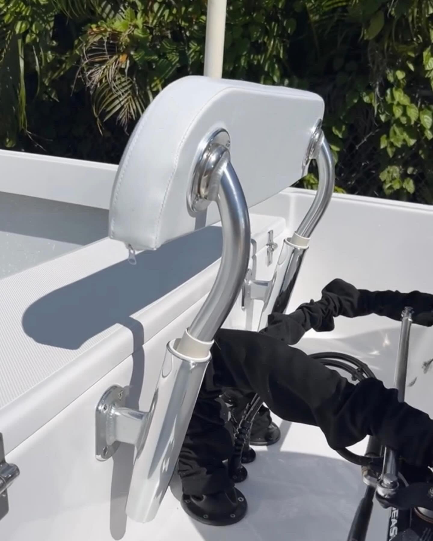 Bolt On Rod Holder